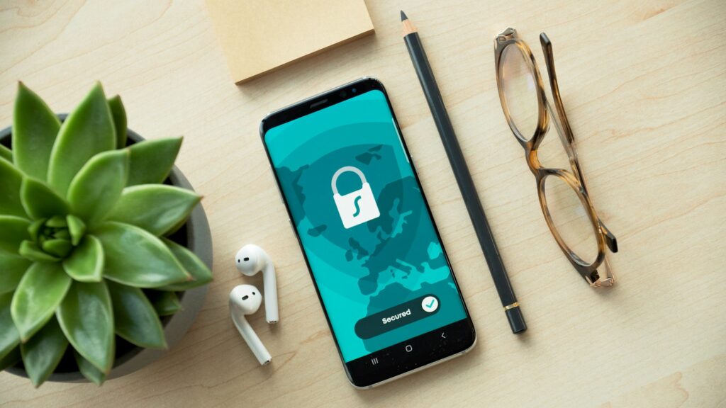 Análisis forense de spyware en un móvil en Tomares